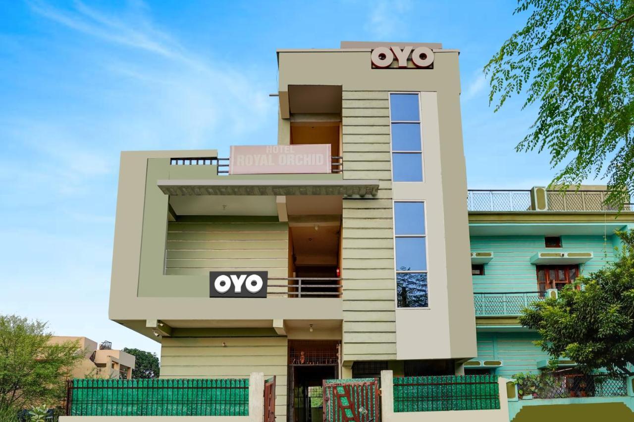 Spot On Hotel Royal Orchid บิลาสปูร์ ภายนอก รูปภาพ